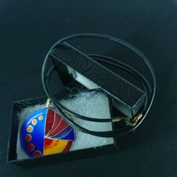 Blue-dial enamel pendant