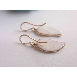 Blue green leaf enamel earrings -brass- handmade jewelry (GesfOfCreation.etsy.com)